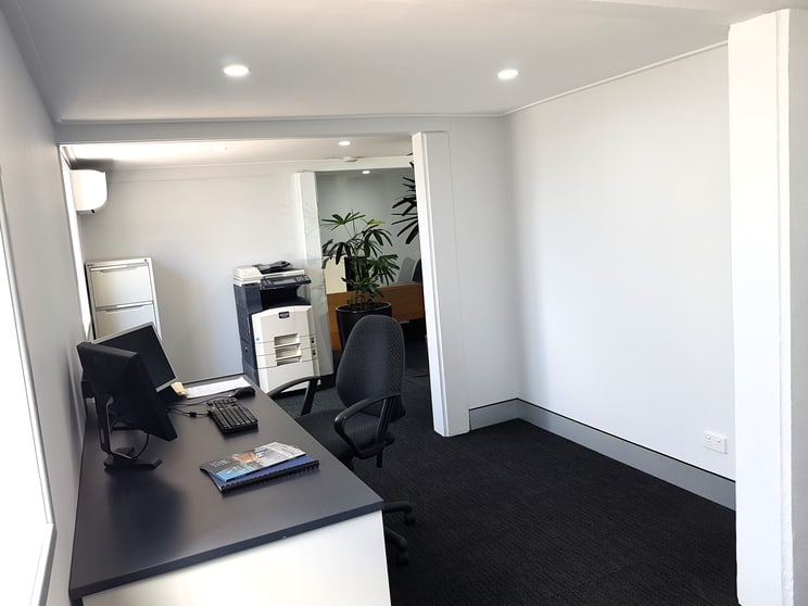 Click to view all images 3/306 Milton Street Paget QLD 4740 - Image 2