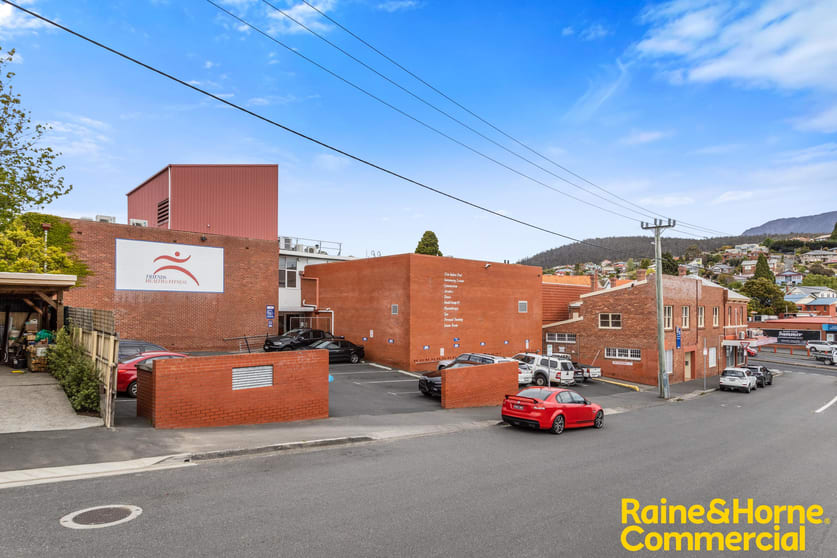 Click to view all images Part/7 Wilson Street North Hobart TAS 7000 - Image 1