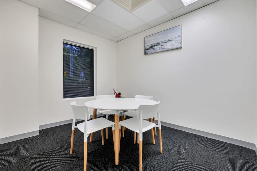Click to view all images 1/26 Knuckey Street Darwin City NT 0800 - Image 3