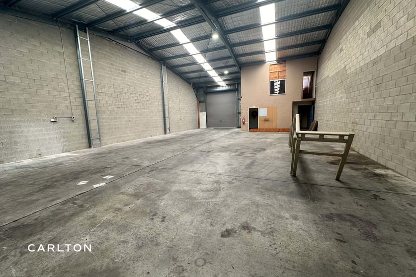 Click to view all images 2/18 Gantry Place Braemar NSW 2575 - Image 3