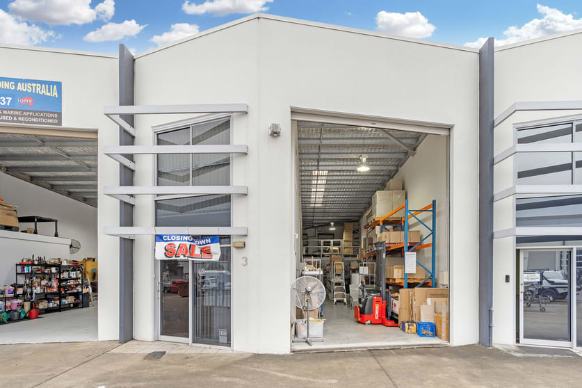 Unit 3/7 Activity Crescent Molendinar QLD 4214 - Image 1