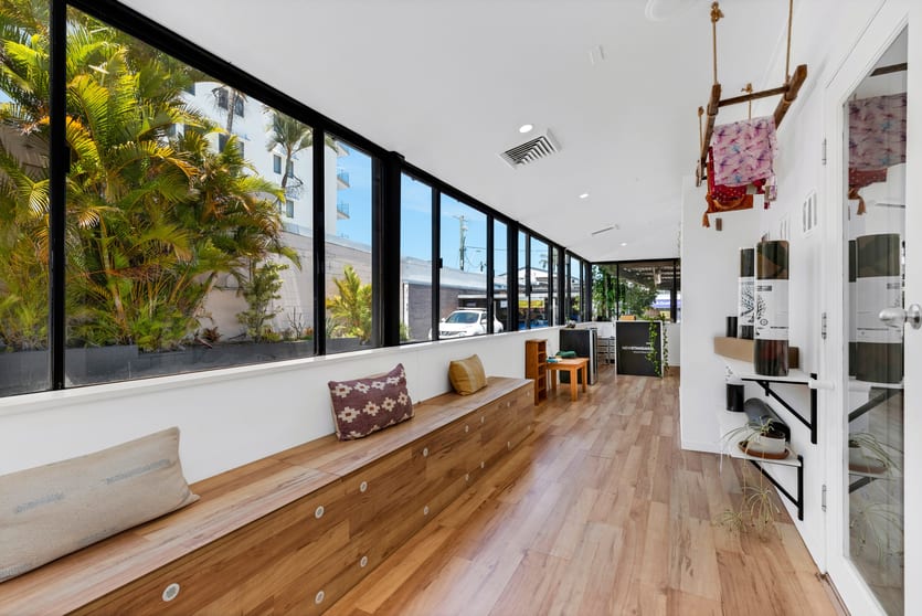Click to view all images 121 Bulcock Street Caloundra QLD 4551 - Image 3