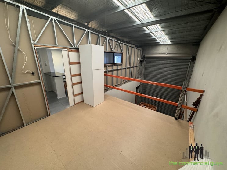 Click to view all images 2/24 Redcliffe Gardens Dr Clontarf QLD 4019 - Image 3