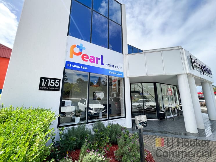 Click to view all images Part office, 1/155 The Entrance Road Erina NSW 2250 - Image 2