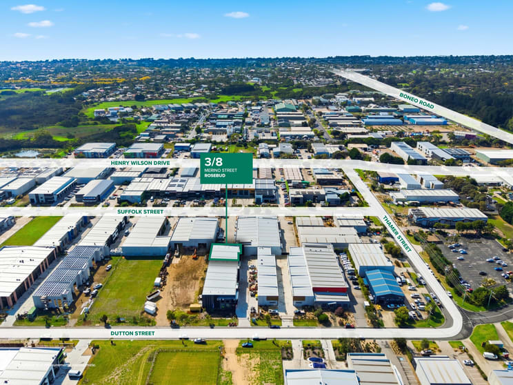 Click to view all images 3/8 Merino Street Rosebud VIC 3939 - Image 3