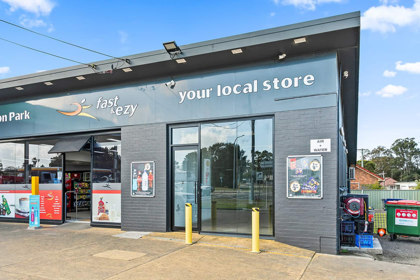 Click to view all images 253 Princes Highway Albion Park Rail NSW 2527 - Image 1