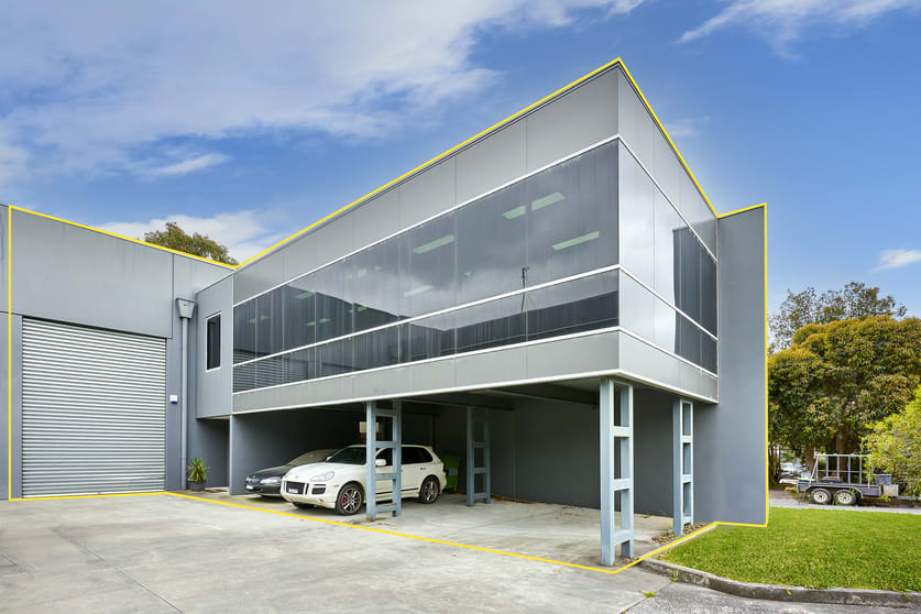 Click to view all images 2/13 Michellan Court Bayswater VIC 3153 - Image 1