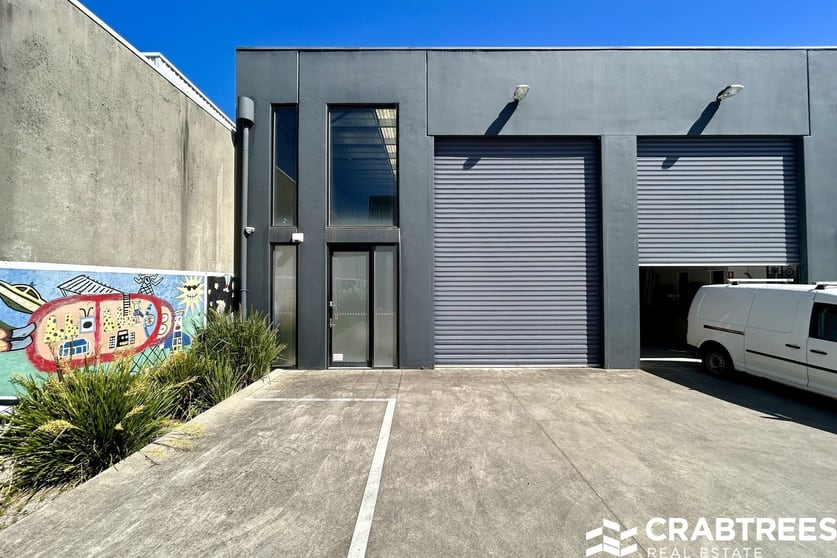 Click to view all images 8/12 Marriott Street Oakleigh VIC 3166 - Image 1