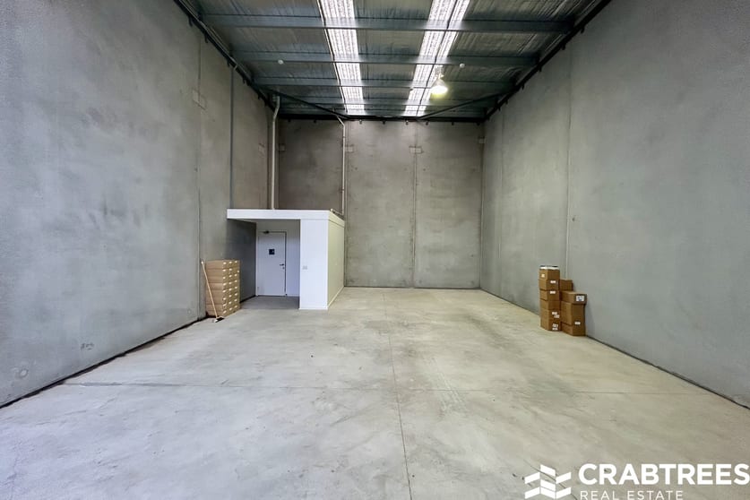 Click to view all images 8/12 Marriott Street Oakleigh VIC 3166 - Image 2