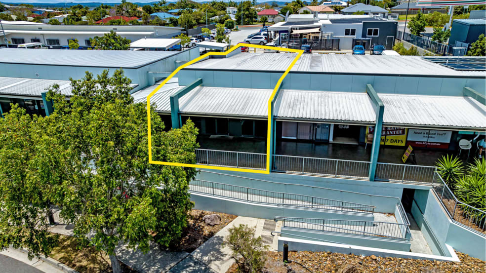 Click to view all images 1 & 2/100-102 Donald Road Redland Bay QLD 4165 - Image 3