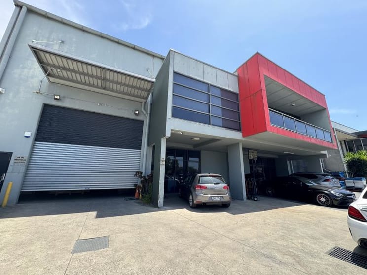 Click to view all images 4A/4 Bellfrog Street Greenacre NSW 2190 - Image 1