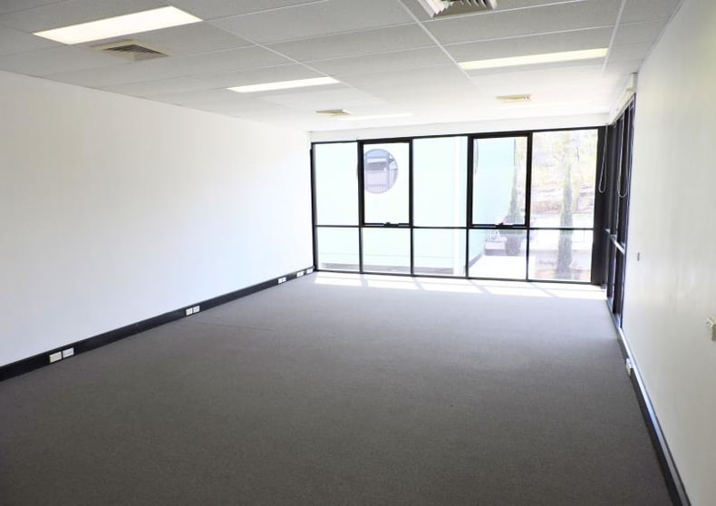 Click to view all images Belrose NSW 2085 - Image 3