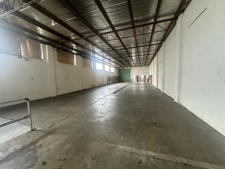 Click to view all images Unit 1/40-42 Barrier Steet Fyshwick ACT 2609 - Image 2