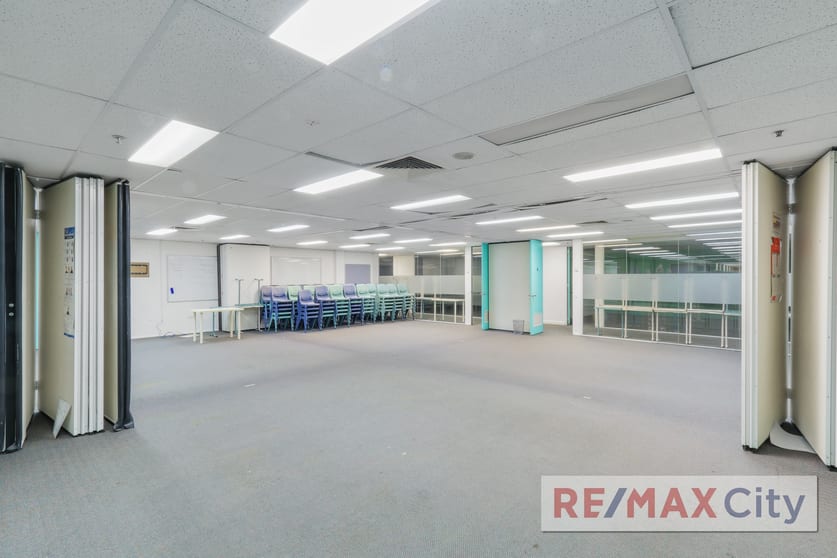 Click to view all images Level 2/110 Queen Street Brisbane City QLD 4000 - Image 3