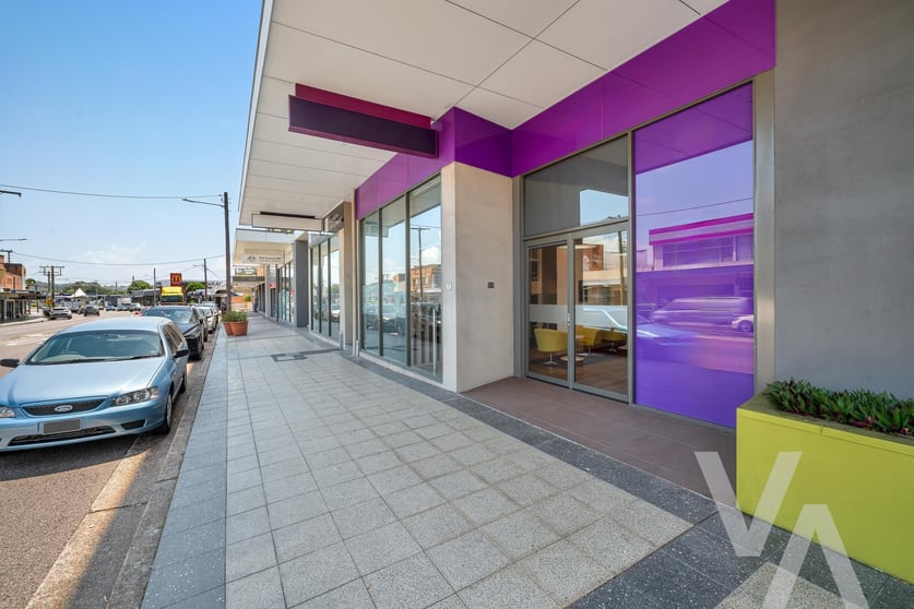 Click to view all images 2/571 Pacific Highway Belmont NSW 2280 - Image 2