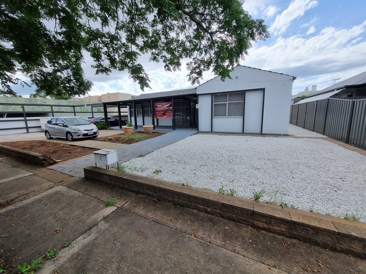 Click to view all images 1 Park Street South Woodville SA 5011 - Image 2