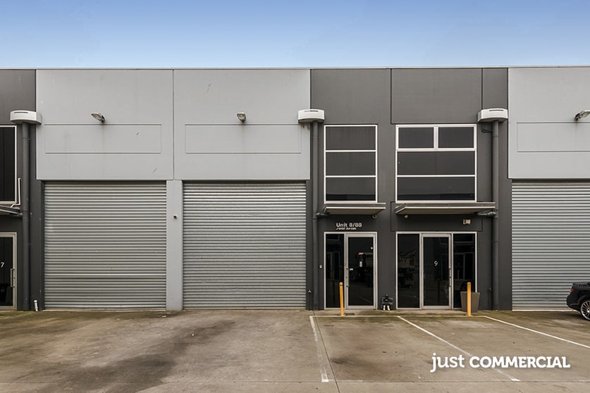 Click to view all images 8/88 Wirraway Drive Port Melbourne VIC 3207 - Image 1