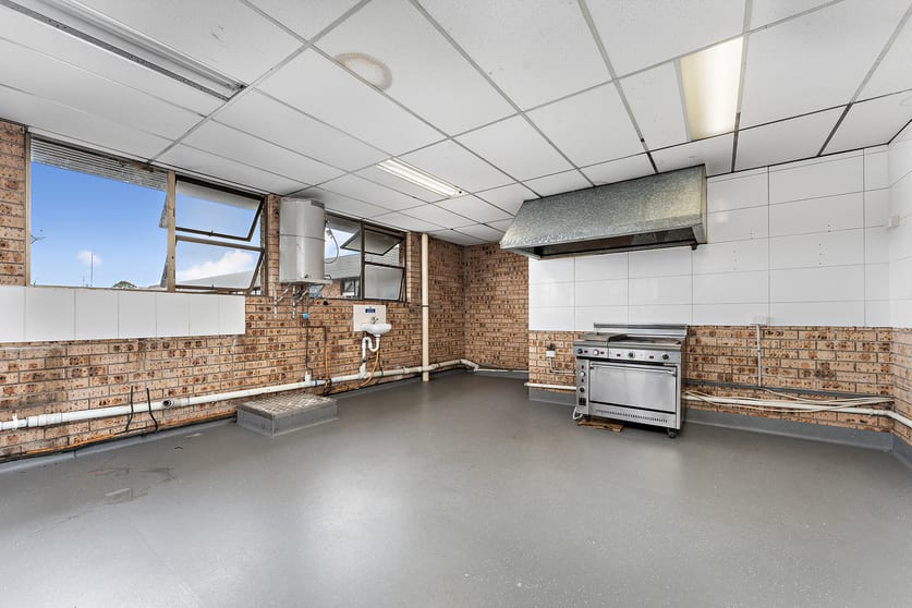 Click to view all images Suite 11/37-39 Princes Highway Dapto NSW 2530 - Image 2