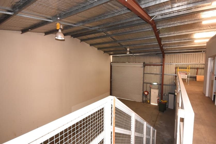 2/99-101 Elsham Ave Orange NSW 2800 - Image 3
