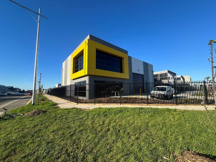 35 Robbins Circuit Williamstown VIC 3016 - Image 1