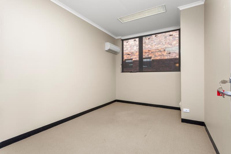 Click to view all images 56a Charles Street Launceston TAS 7250 - Image 3