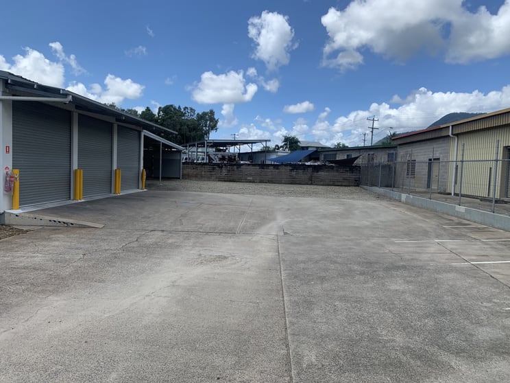 Click to view all images 9 Commercial Place Earlville QLD 4870 - Image 1
