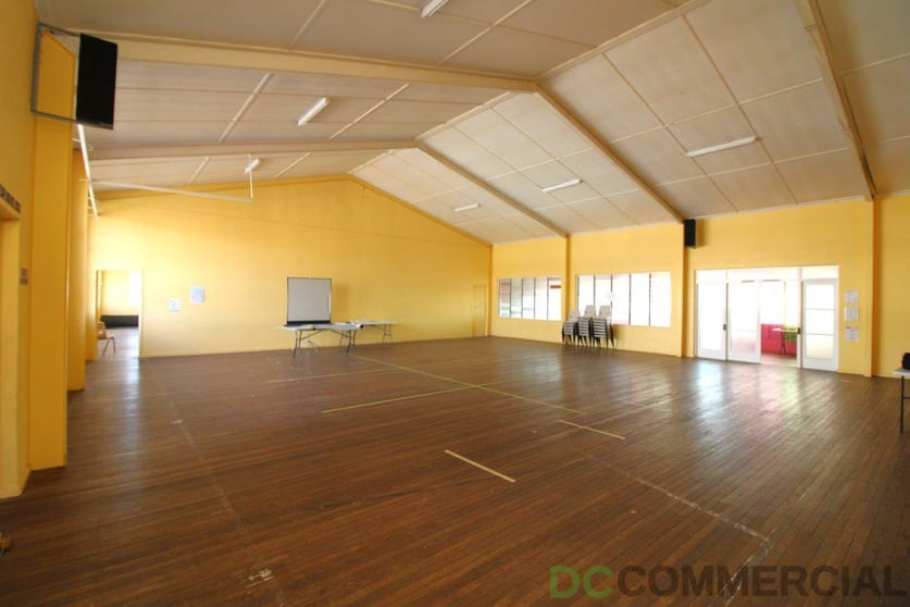 Click to view all images FF/51 Neil Street Toowoomba City QLD 4350 - Image 1
