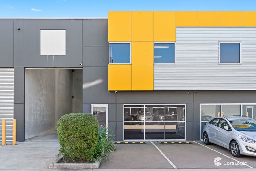 Click to view all images 3/18 Wurrook Circuit Caringbah NSW 2229 - Image 2