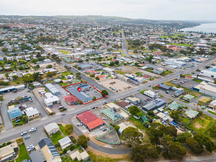 Click to view all images 52 Mortlock Terrace Port Lincoln SA 5606 - Image 1