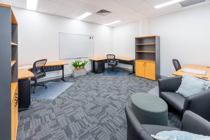 Click to view all images Level 1 Suite 5 - Office 2./122-124 Kite Street Orange NSW 2800 - Image 1