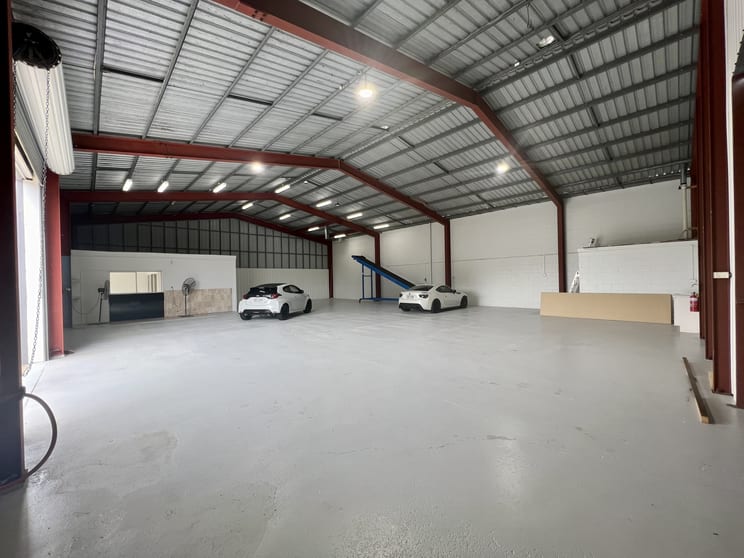 Click to view all images 2/9 Strathaird Road Bundall QLD 4217 - Image 2