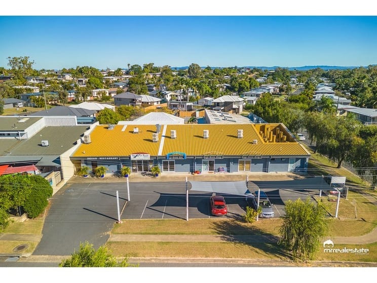 Click to view all images Shop 2/384-386 French Avenue Frenchville QLD 4701 - Image 1