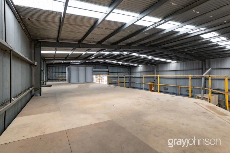 Click to view all images 12 Ayton Street Sunshine North VIC 3020 - Image 3