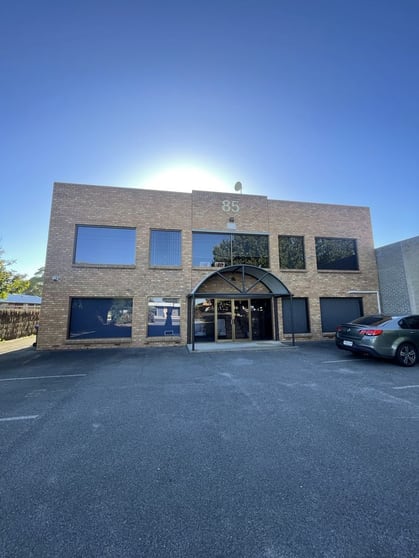 Click to view all images 1/85 Tapleys Hill Road Hendon SA 5014 - Image 2