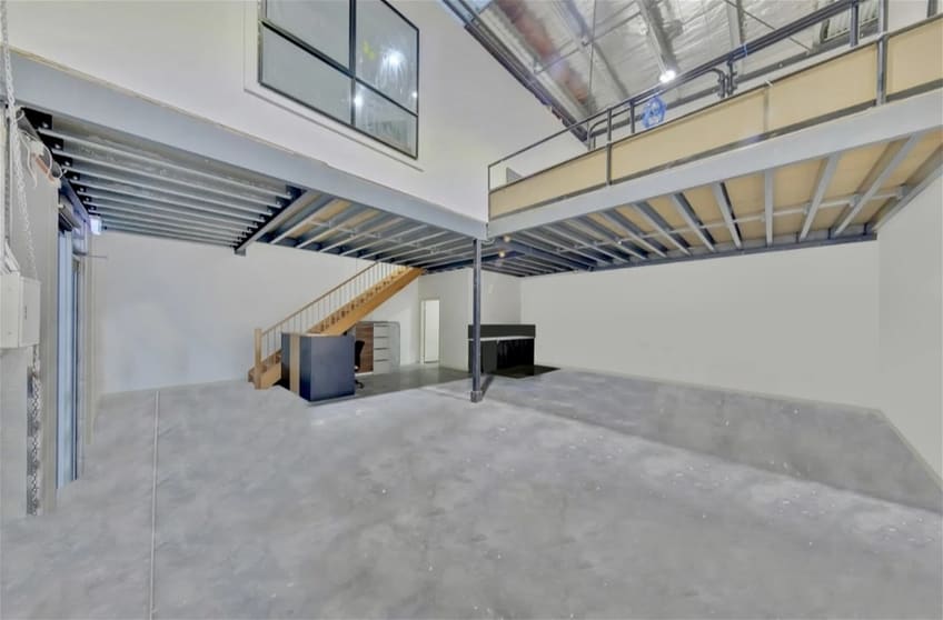 Click to view all images 6/51 Willandra Drive Epping VIC 3076 - Image 2