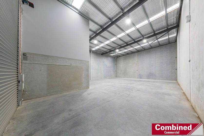 Click to view all images 10/8-20 Anderson Road Smeaton Grange NSW 2567 - Image 3