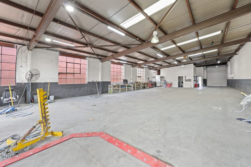 Click to view all images 175 Chesterville Road Moorabbin VIC 3189 - Image 3