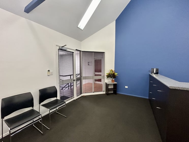 Click to view all images Shop 17/2-4 Stanton Road Smithfield QLD 4878 - Image 2