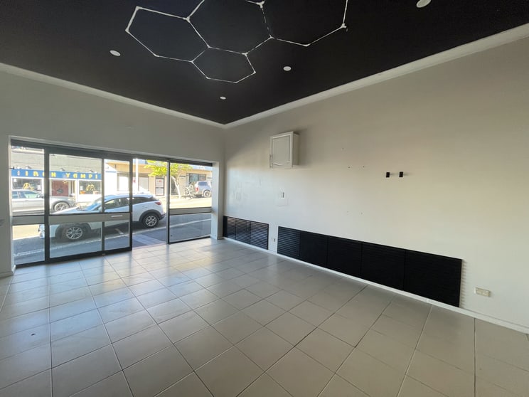 Click to view all images Shop 3/129-131 Wentworth Street Port Kembla NSW 2505 - Image 2