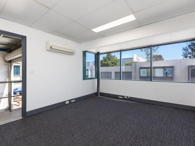 Click to view all images Unit 22/10 Victoria Avenue Castle Hill NSW 2154 - Image 3