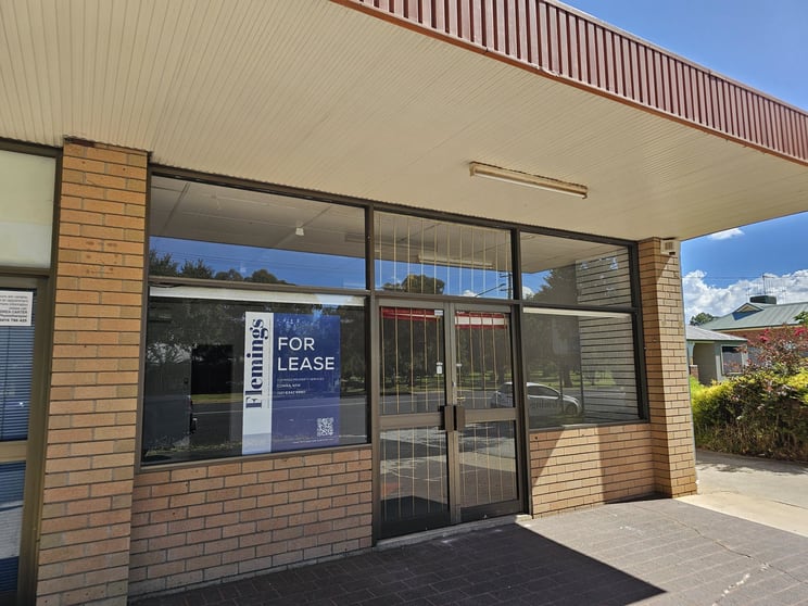 23 Young Road Cowra NSW 2794 - Image 1