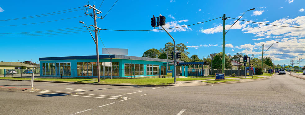 Click to view all images 216 Hastings River Drive Port Macquarie NSW 2444 - Image 2