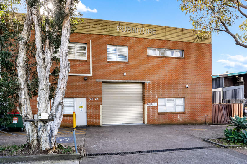 Click to view all images 33-35 Warren Avenue Bankstown NSW 2200 - Image 3