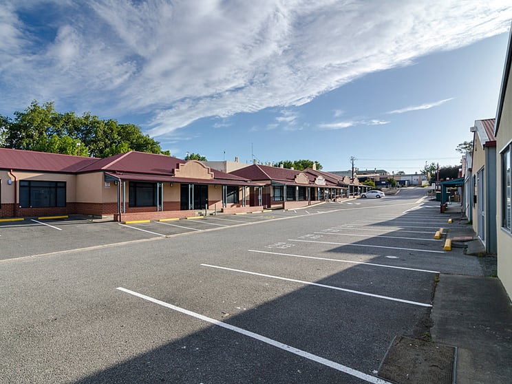 Click to view all images 6/2-4 Cameron Road Mount Barker SA 5251 - Image 2