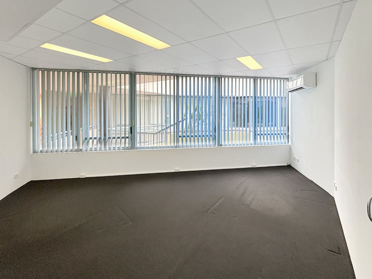 Click to view all images Office 9/51-55 Bulcock Street Caloundra QLD 4551 - Image 3