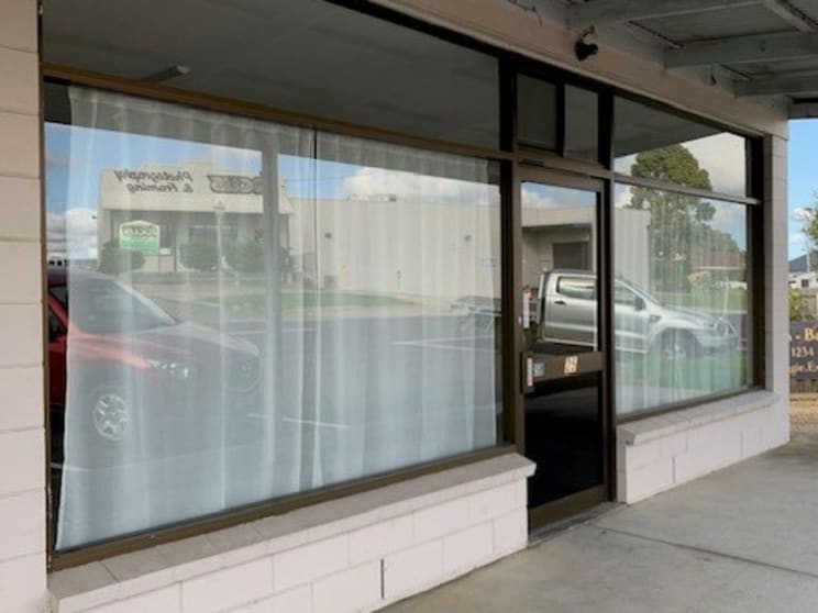 Click to view all images 25B Wood Street Bairnsdale VIC 3875 - Image 1