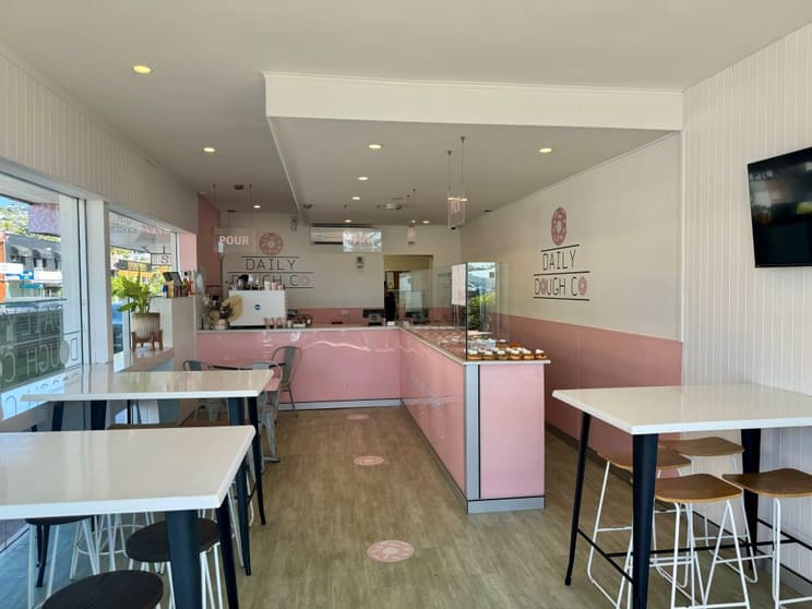 Click to view all images Shop 92 Terrigal Esplanade Terrigal NSW 2260 - Image 3