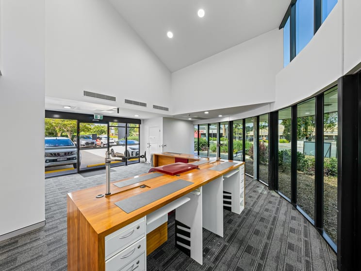 Click to view all images 2/54 Bryants Road Shailer Park QLD 4128 - Image 3