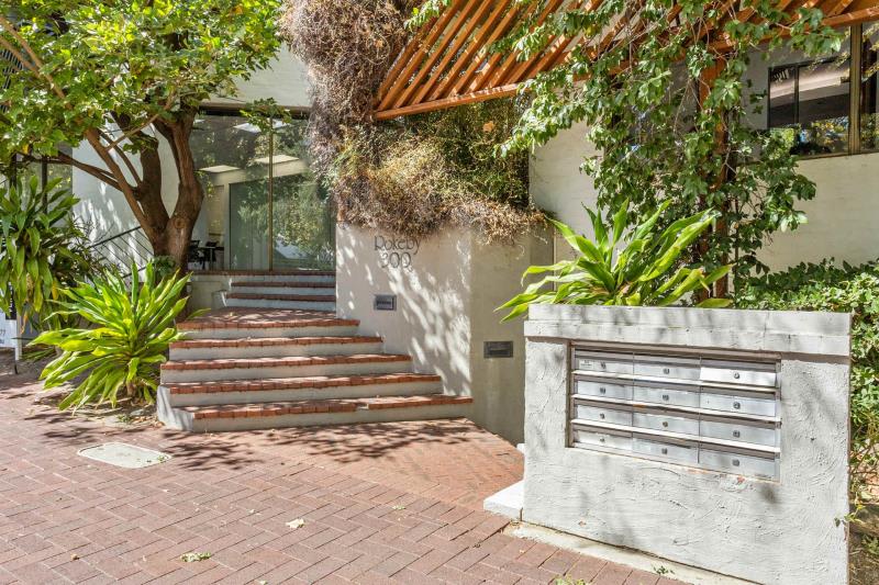 Click to view all images Ground/300 Rokeby Road Subiaco WA 6008 - Image 3