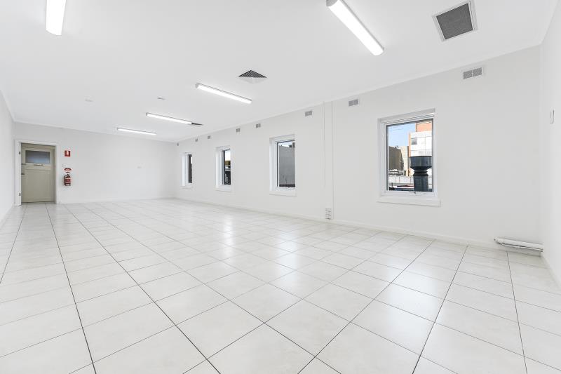 Click to view all images 25a Langhorne Street Dandenong VIC 3175 - Image 2